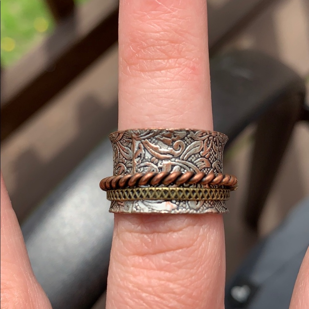 Custom Ring - Picture 3 of 4